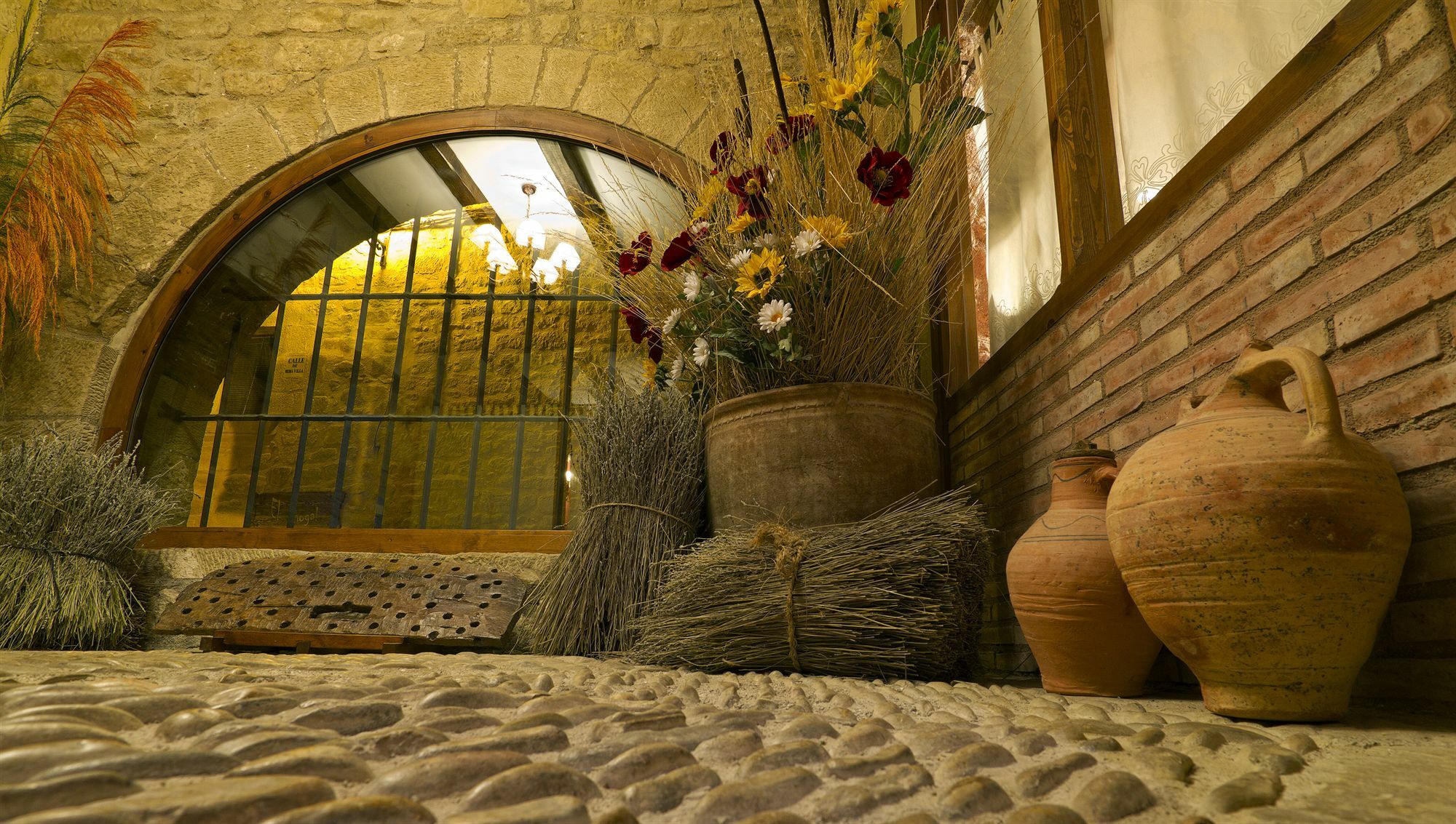 Posada De Uncastillo Esterno foto